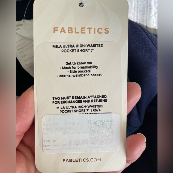 Fabletics Mila Ultra 7” Shorts - Picture 5 of 5
